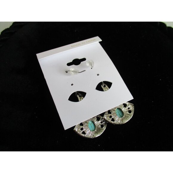 **Southwestern Silver & Blue Stone Wire Pierced Earrings Drop Dangle Jewelry - Picture 5 of 5